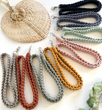 Load image into Gallery viewer, Macramé Lanyard