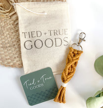 Load image into Gallery viewer, Macramé Keychain