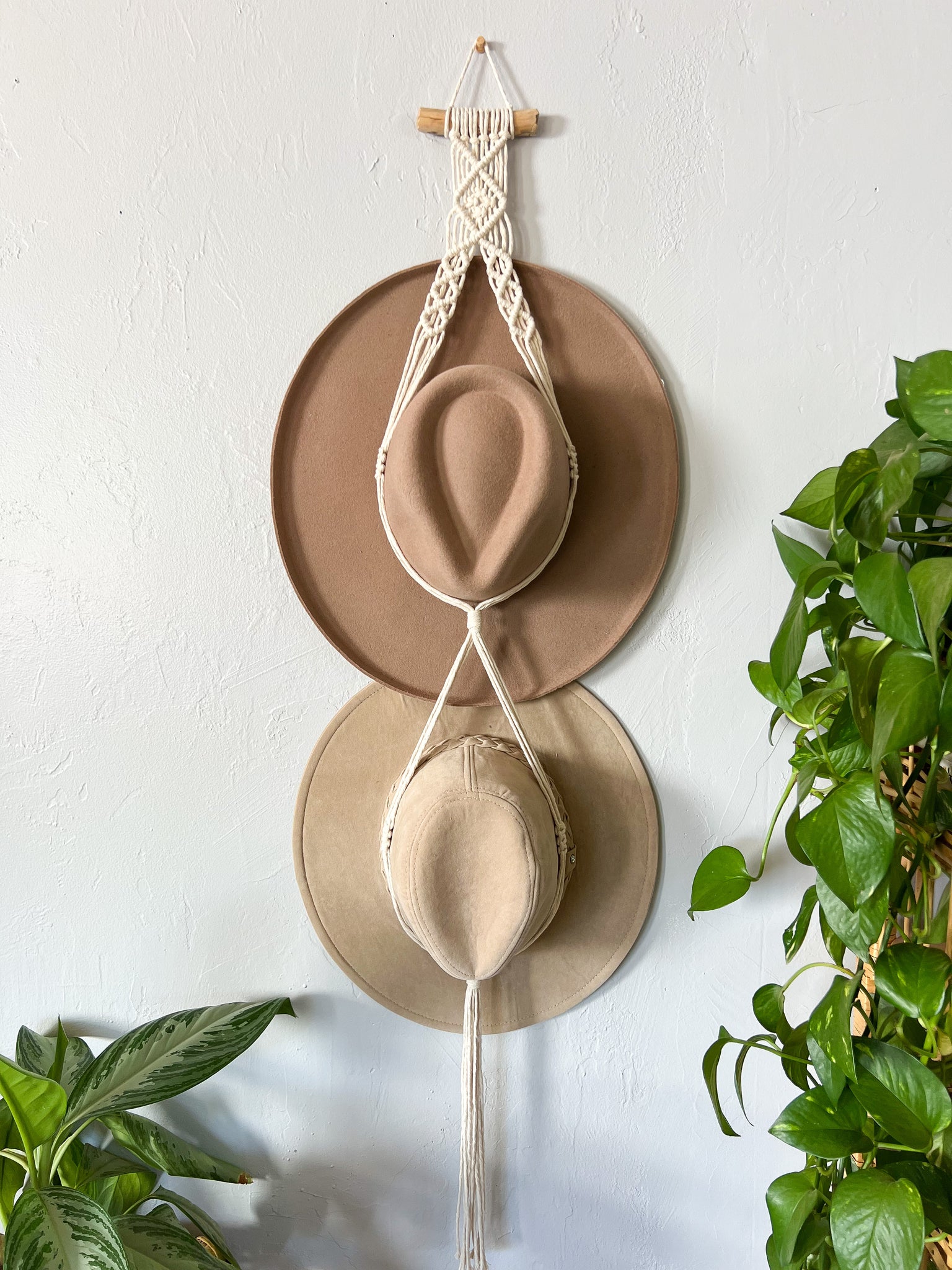 Macrame Hat Hanger – Tied + True Goods